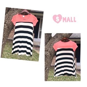 Coral, off white, and black dress NWOT